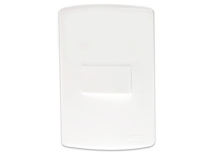 ONESTO TRINITY RANGE   4X2 1 Lever 2 Way Switch White