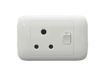 Onesto oracle range  4X2 Single Switched Socket - Horizontal