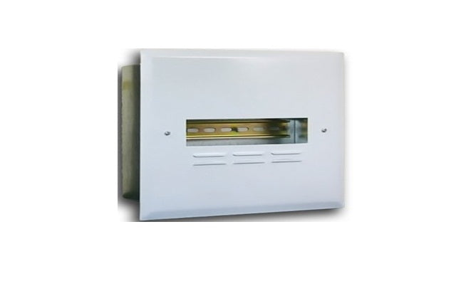 DB FLUSH 8 WAY DIN,