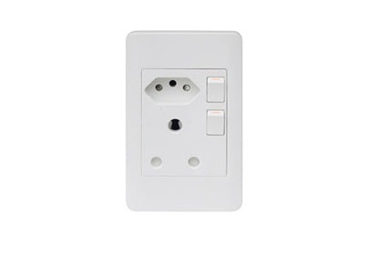 AUSMA SOCKET 4X2 3pin + 2pin